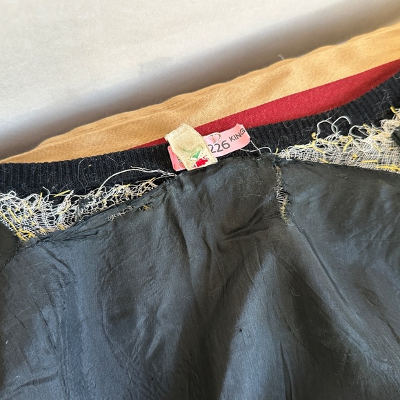 Vintage Black Cashmere Gold Beaded Cardigan (UL42) Regal Monarchy Design READ - Picture 13 of 14